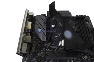 ROG STRIX B360 F Gaming 25